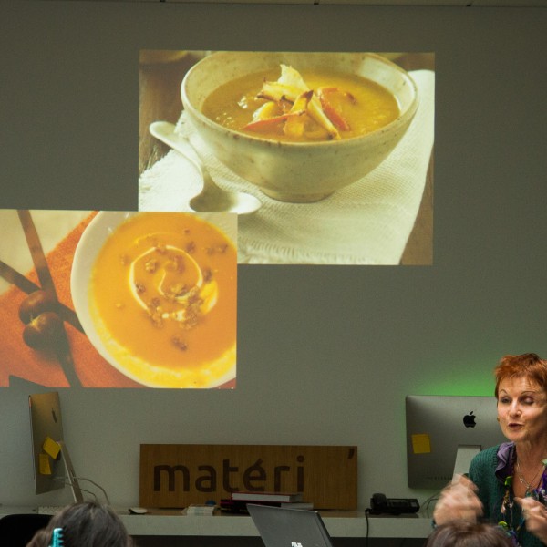 Conférence réalisée par Geneviève Naudin à la matériothèque